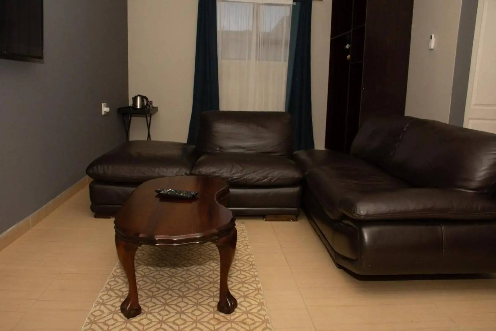 Vikamana Guest House