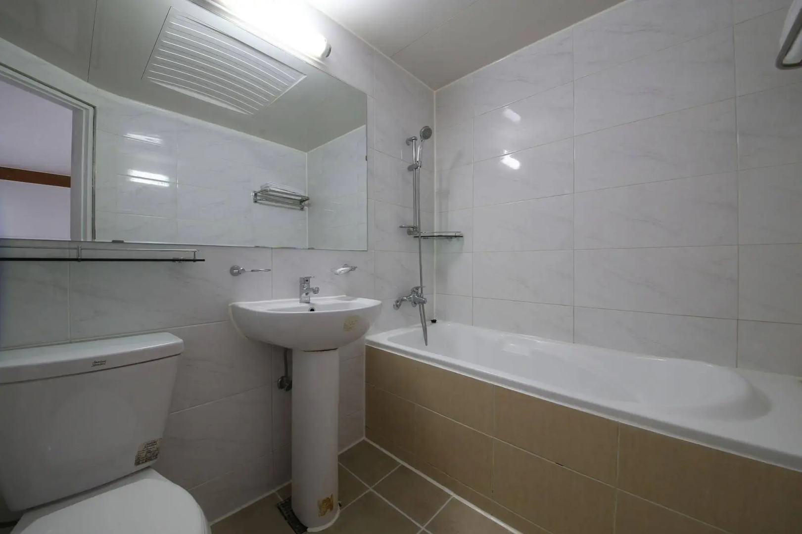 Abata Business Hotel