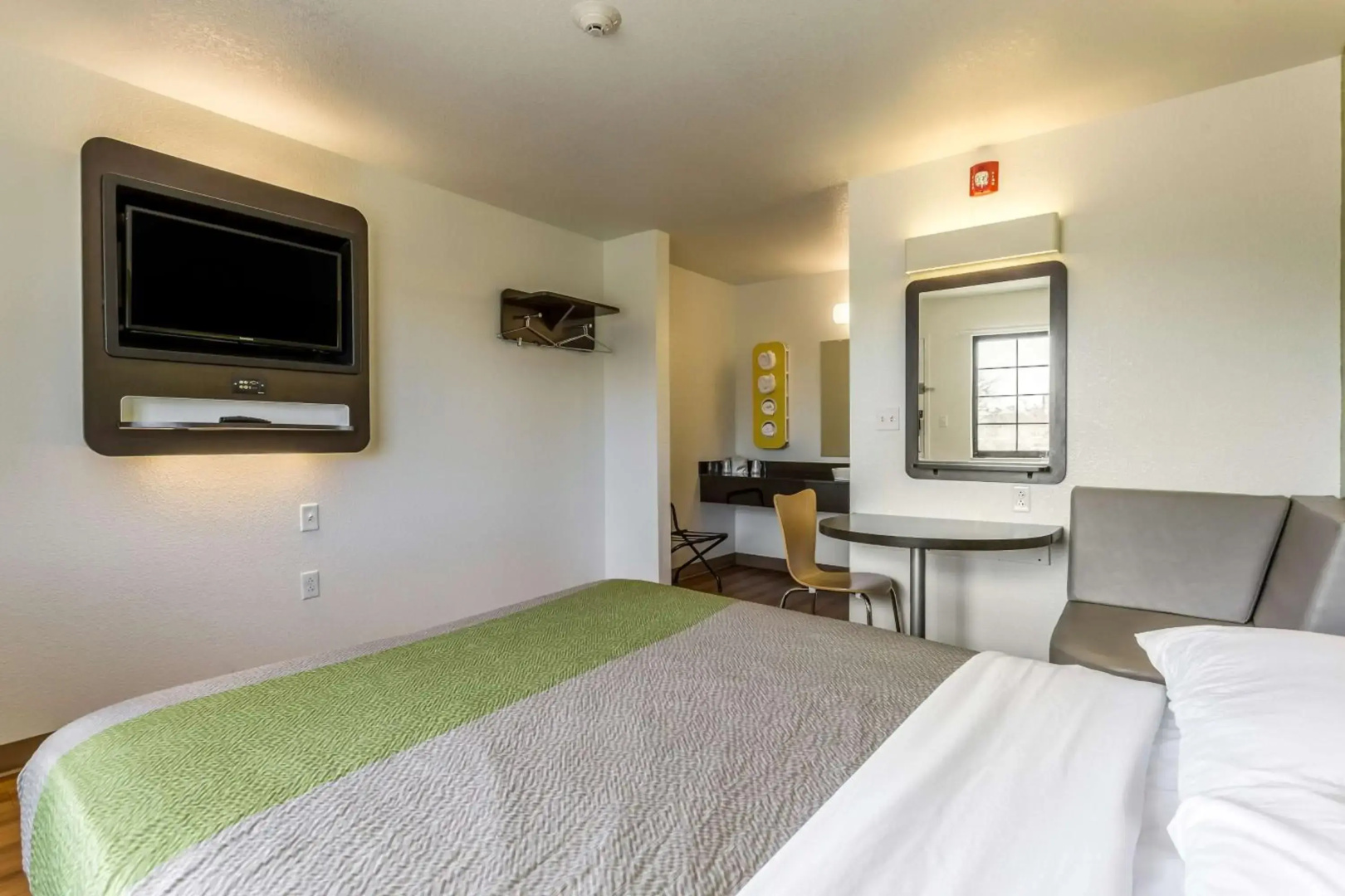 Motel 6 El Paso, TX - East