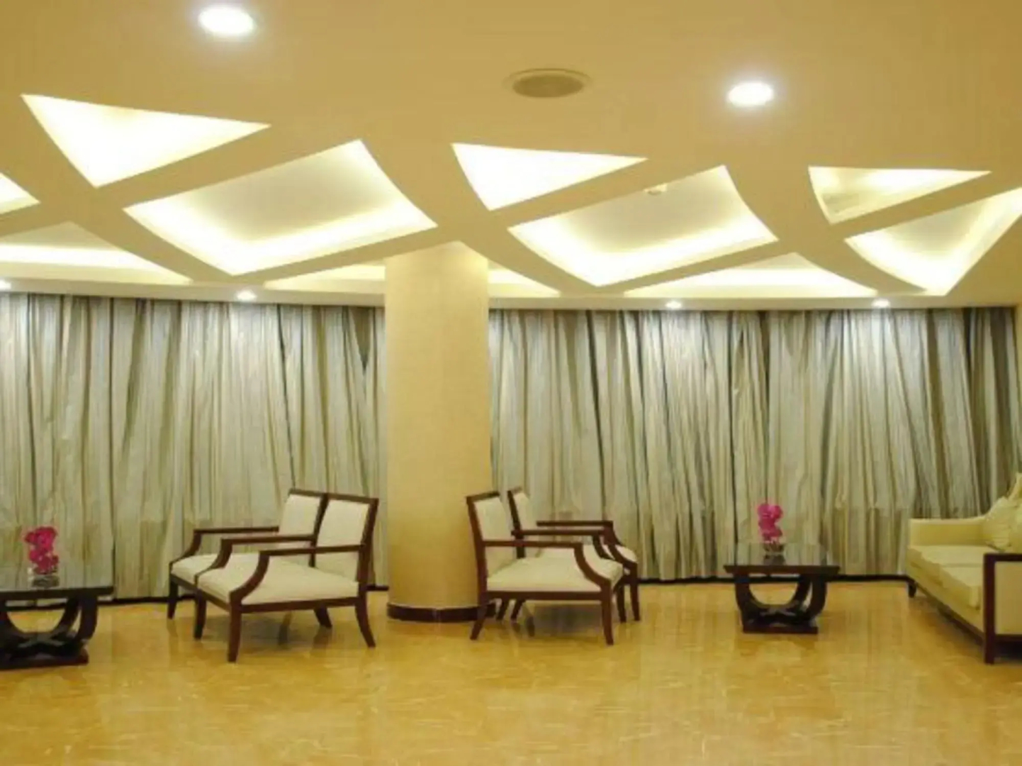Wanyuan Hotel