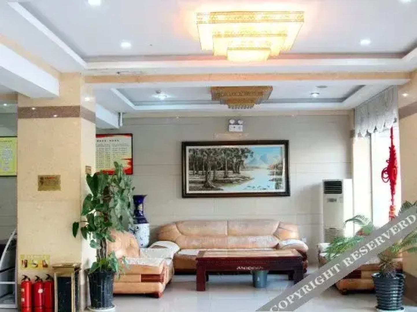 Shidai Holiday Hotel