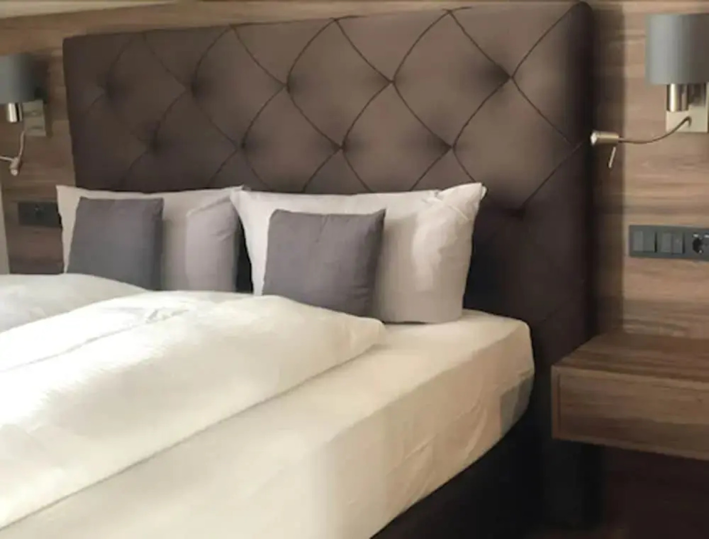 Intergroup Business & Design Hotel