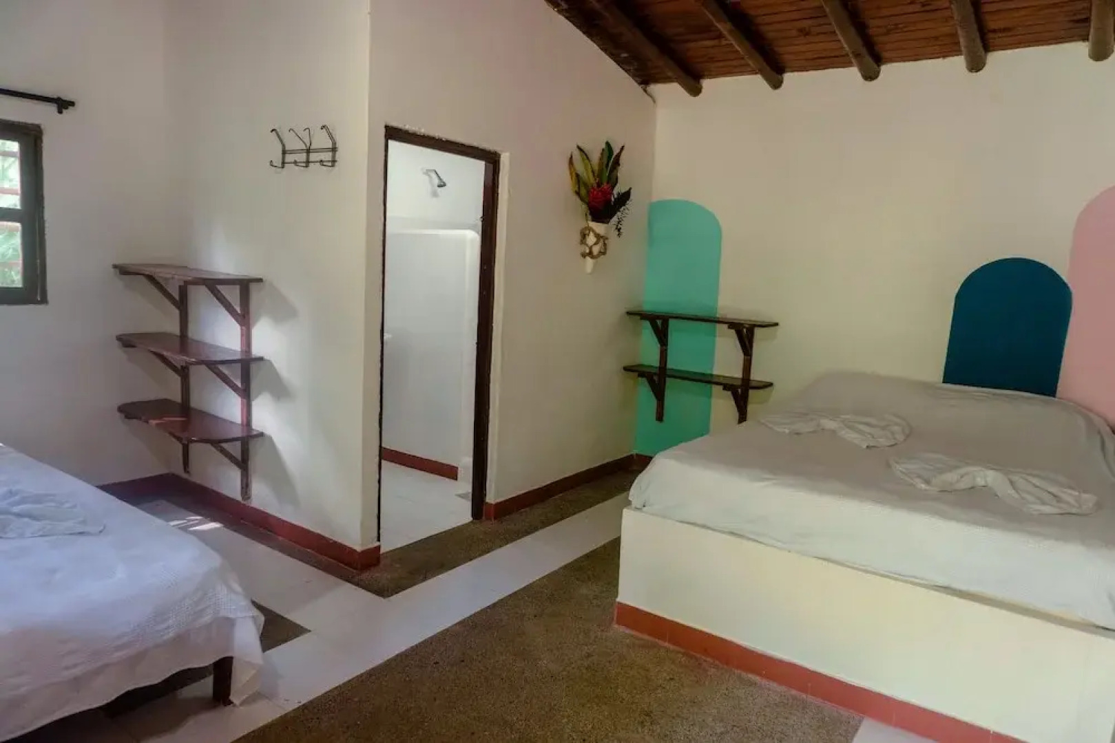 Los Robles Capurgana