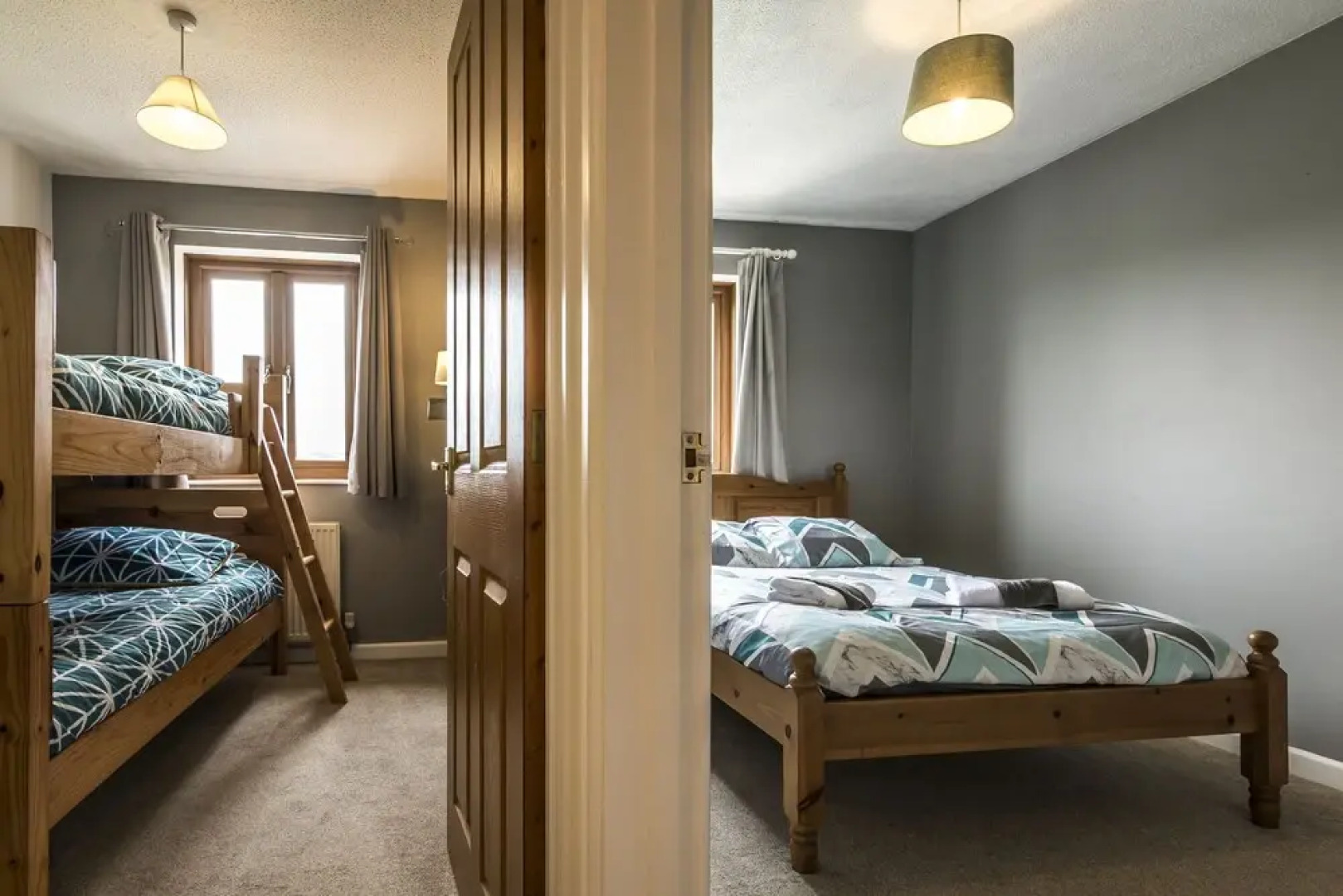 Field View - 3 Bedroom Holiday Home