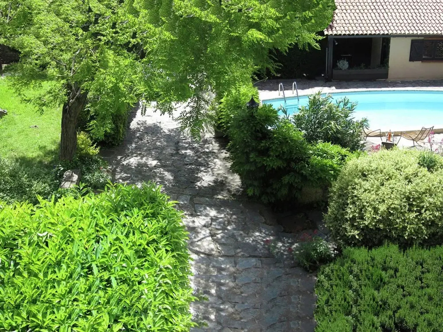 Beautiful 18th Century House With Private Pool in Fournès, Pont-du-gard