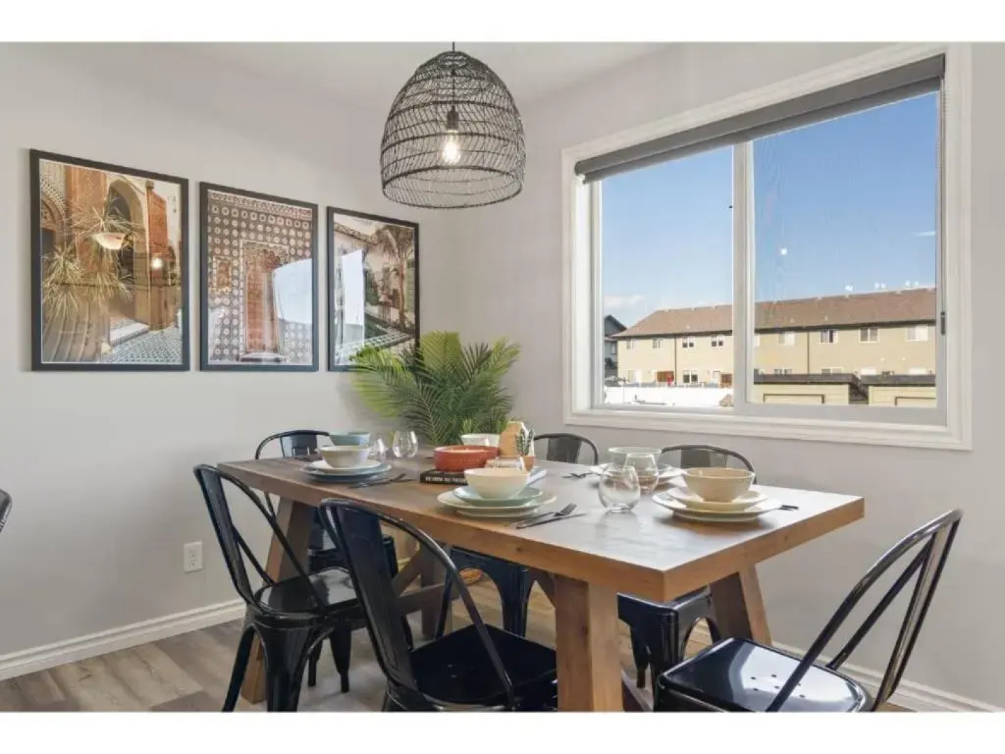 The Saturday I Sleeps 16 I BBQ & Patio I Fire Pit