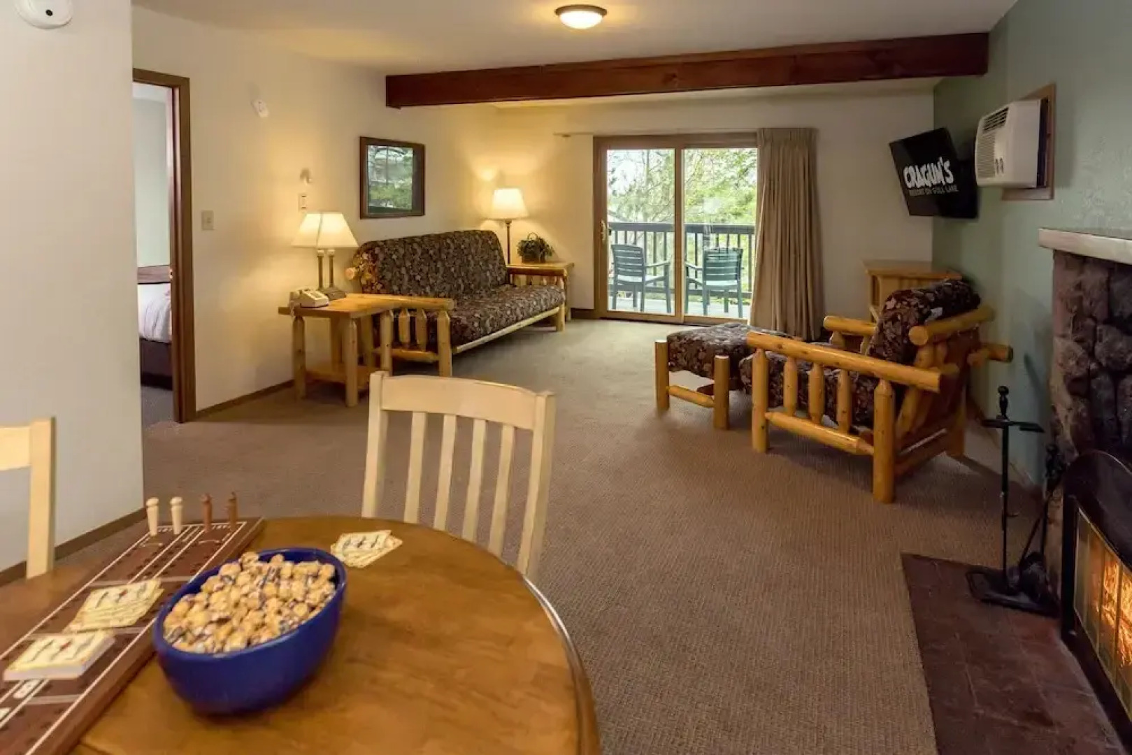 Cragun's Resort & Hotel