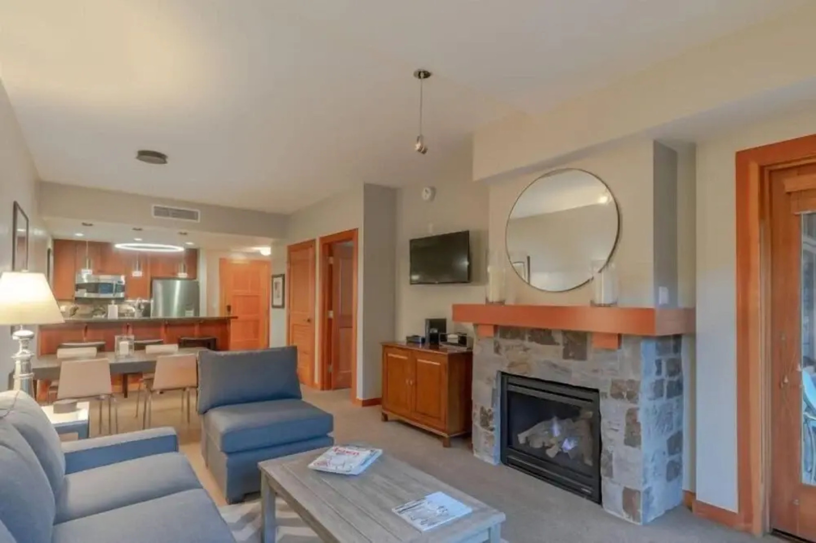 Luxury Ski in, Ski out 1 Bedroom Colorado Resort Vacation Rental in the Heart of Snowmass Base Village