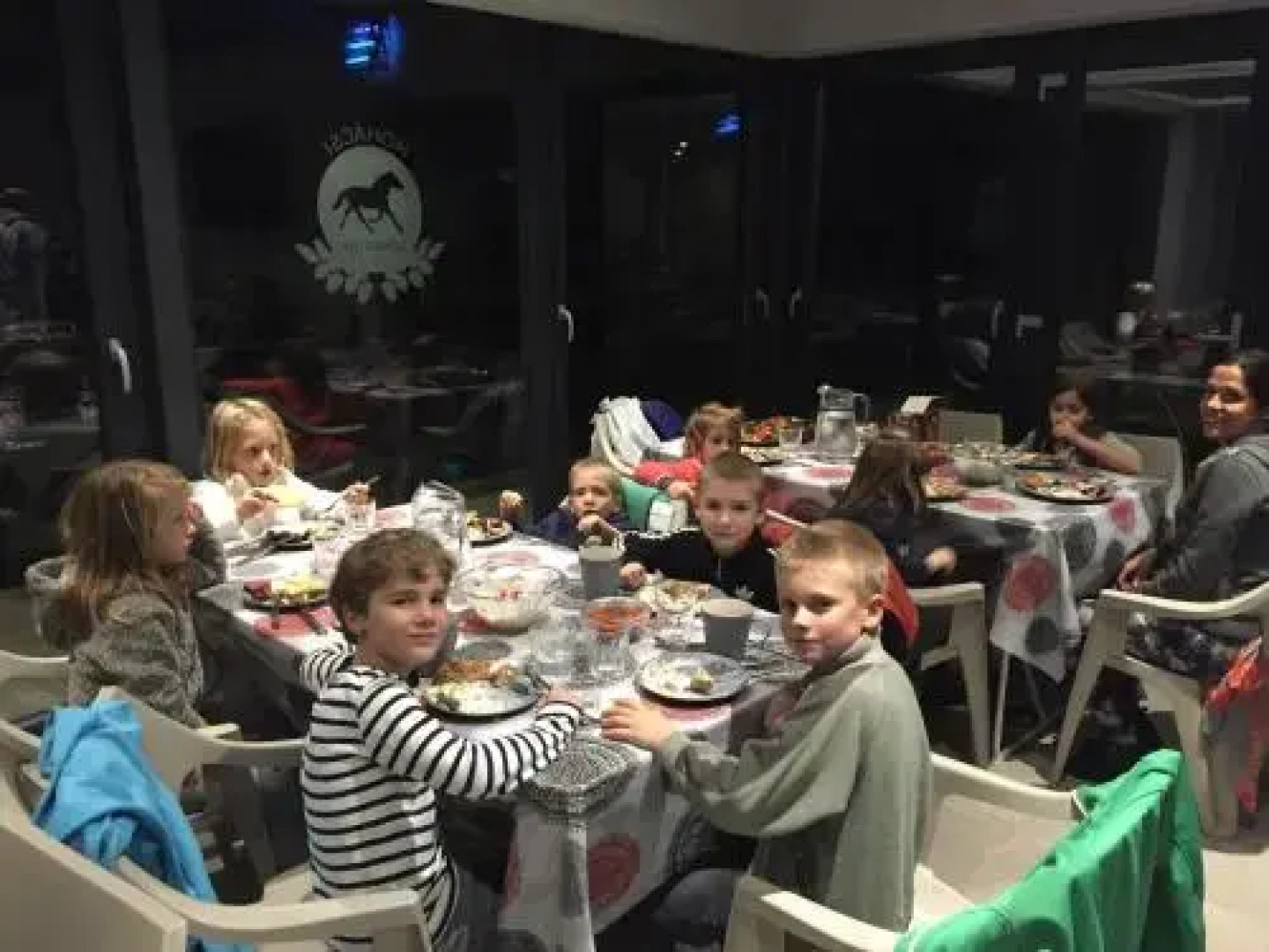 Mohácsi Vendégház és Lovasklub