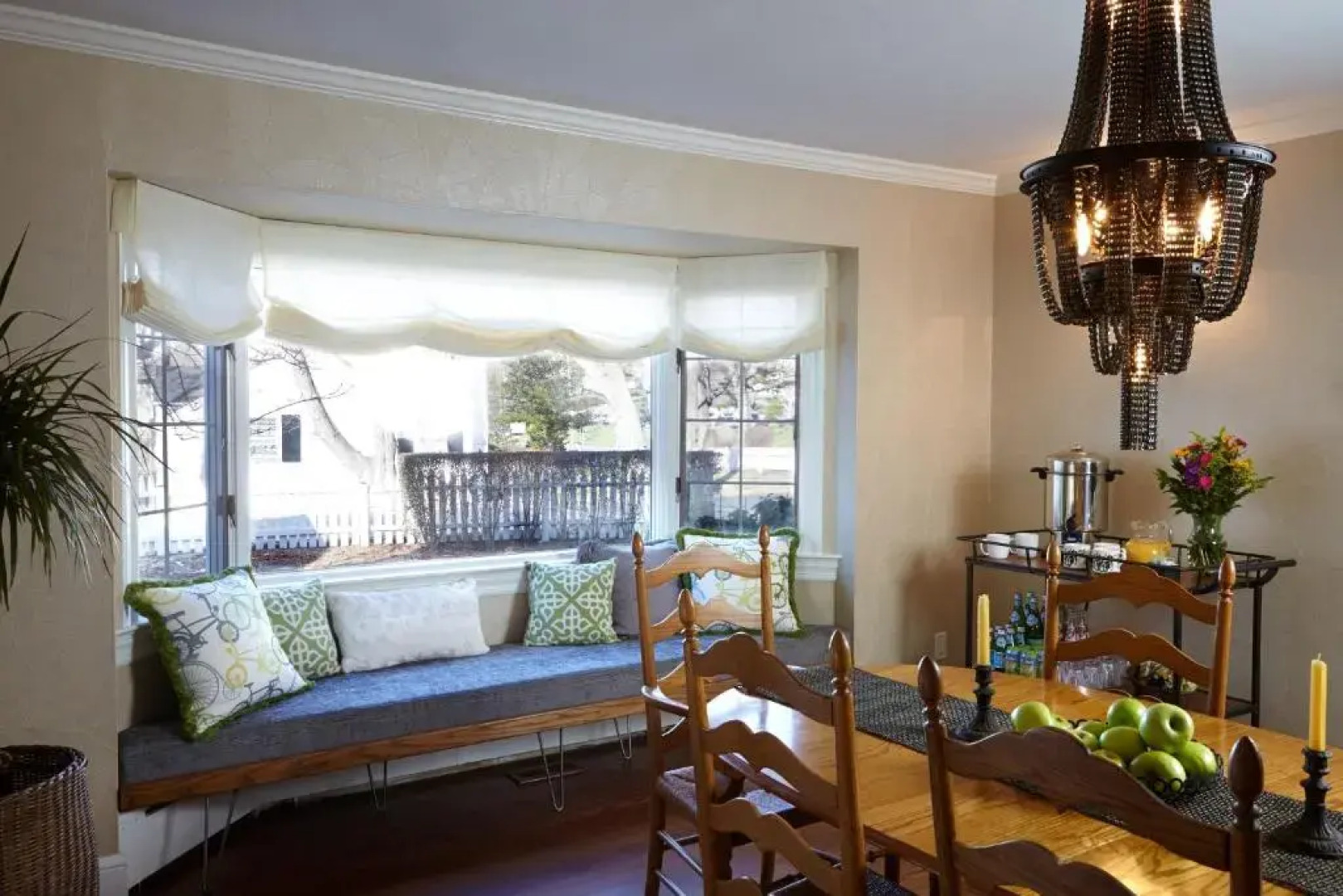 The Stony Brookside Bed & Bike Inn