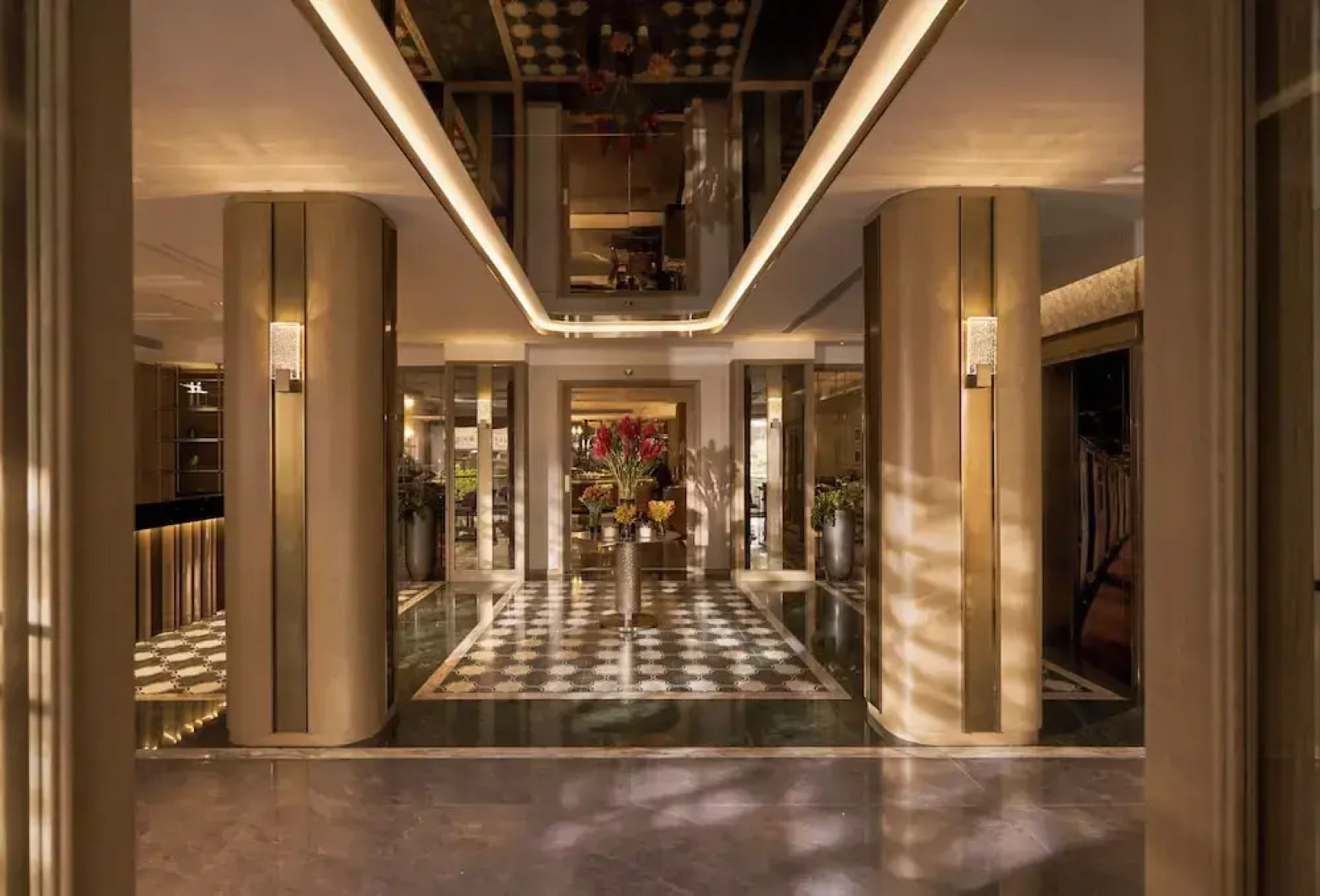 La Siesta Premium Saigon Central