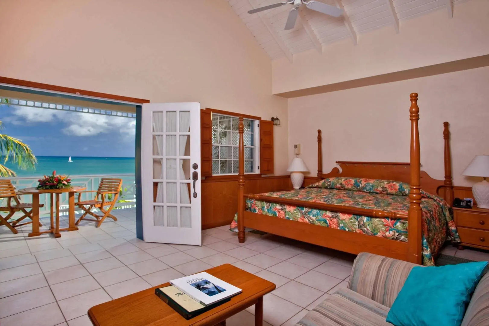 Villa Beach Cottages
