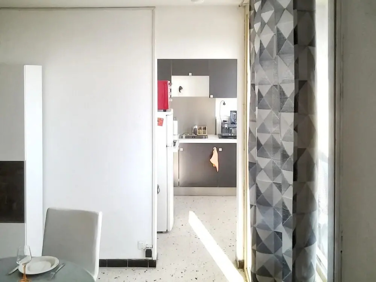 Apartment With one Bedroom in Balaruc-les-bains, With Wonderful Lake V