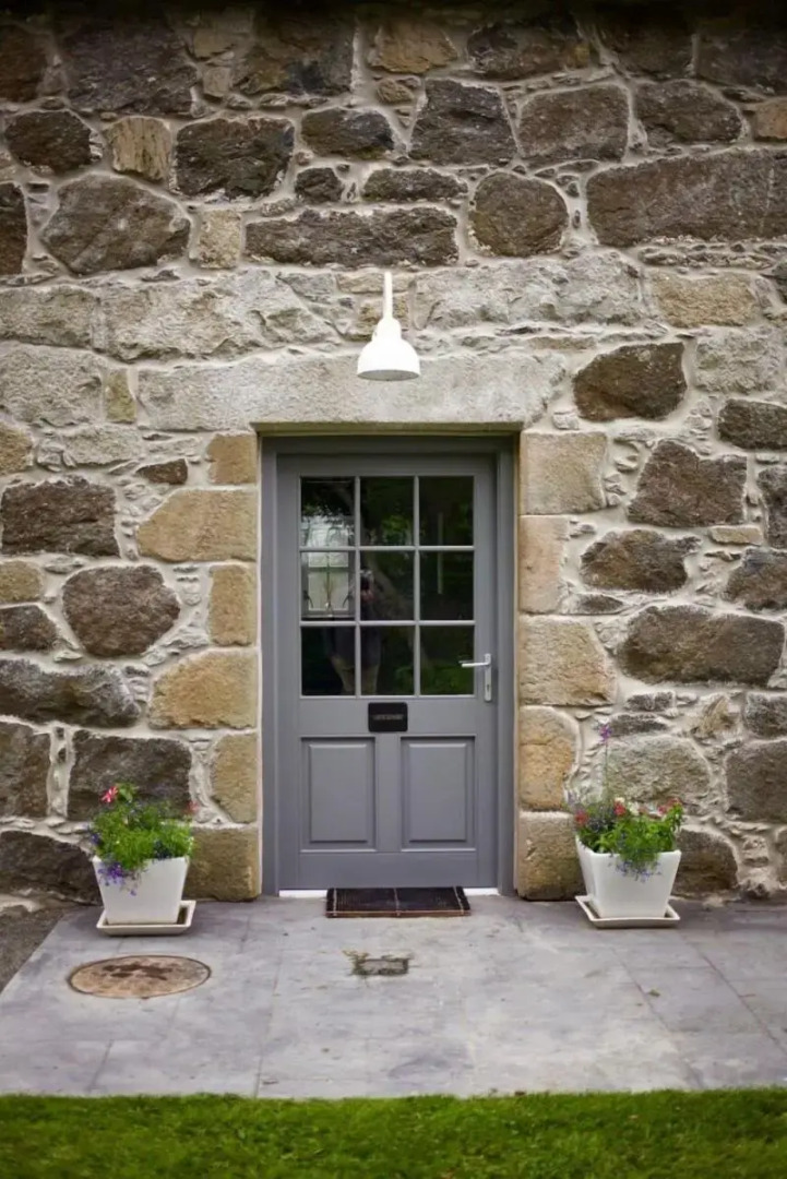 The Lodges at Barra Castle