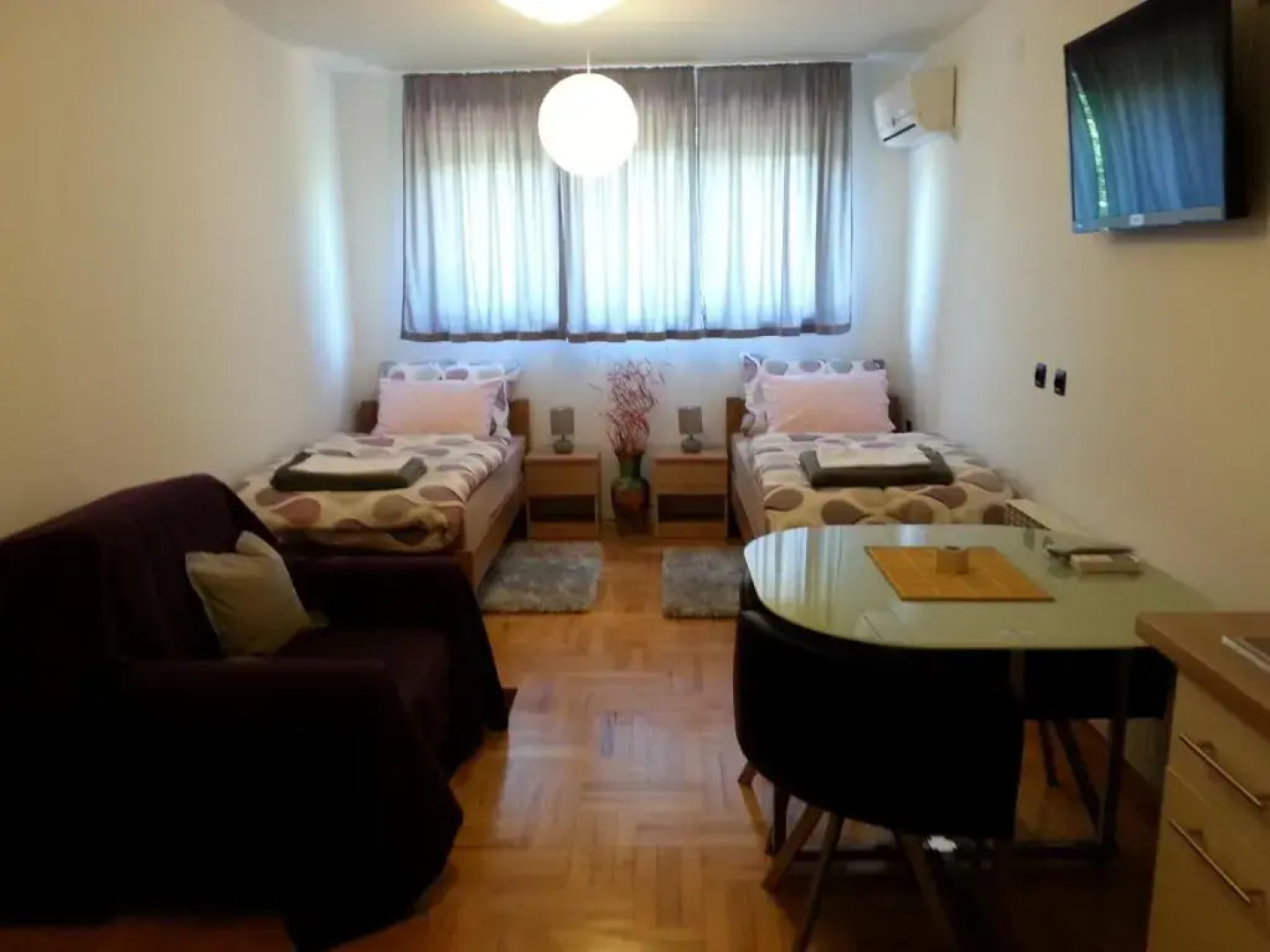 Studio Apartments Korosteljev