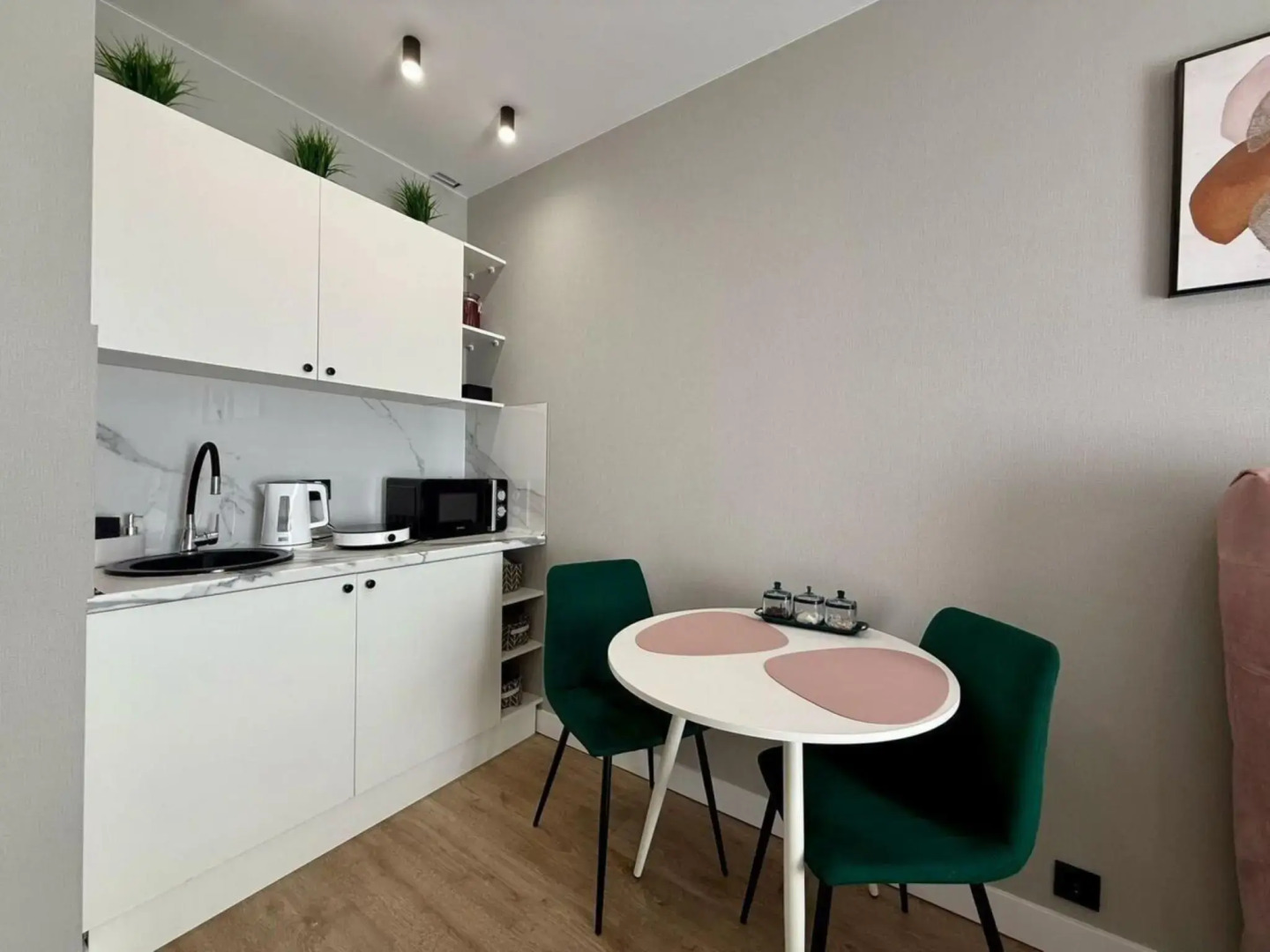 Апартаменты на улице Ясногорская-16/2