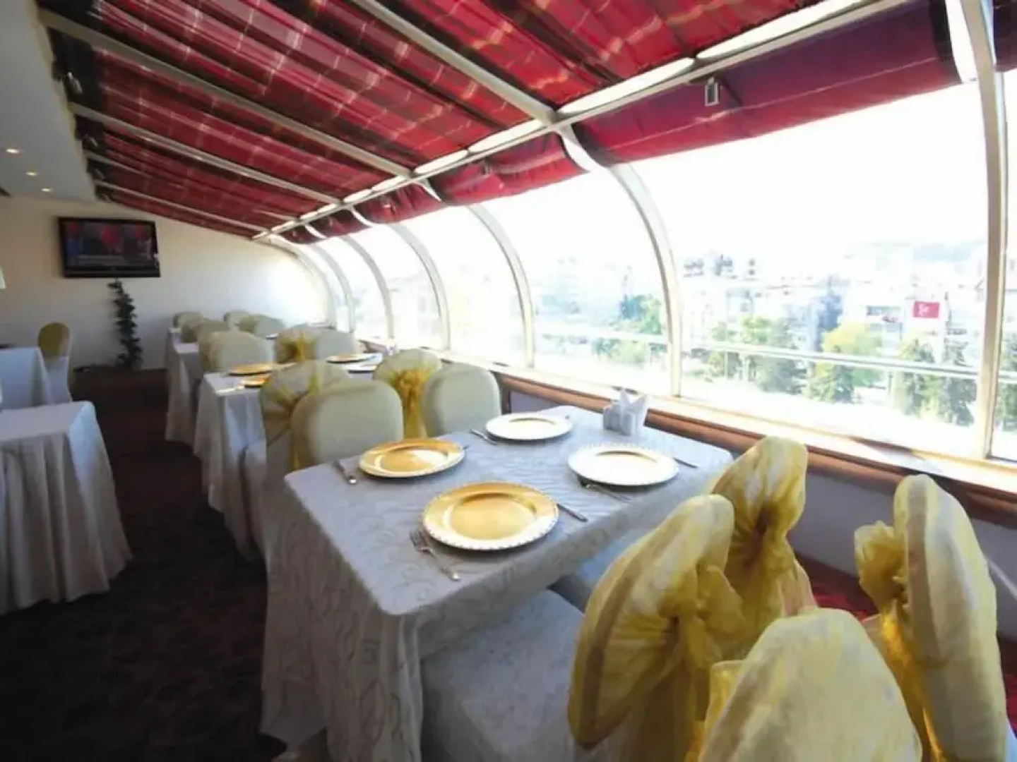 Hotel Ayata