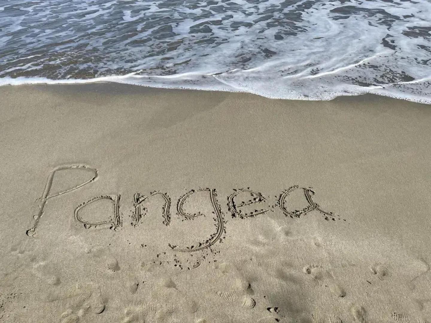 Pangea Lodge