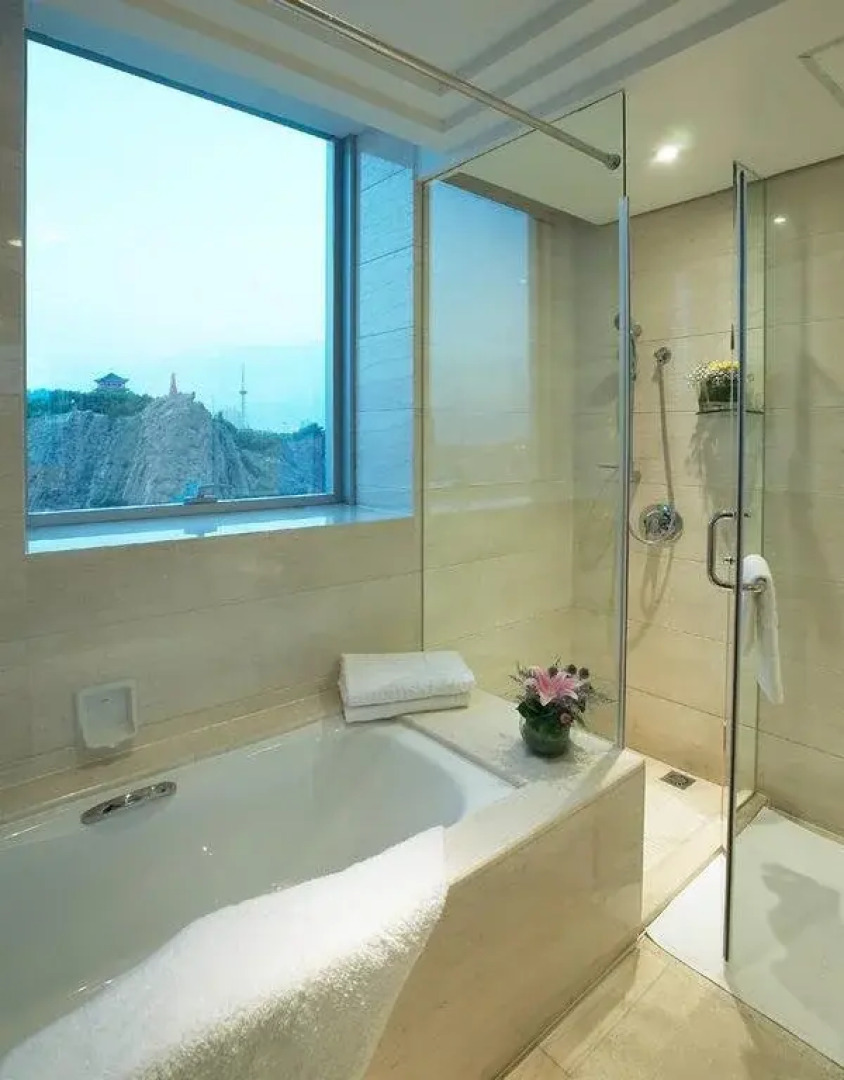 Southern Airlines Pearl International Hotel