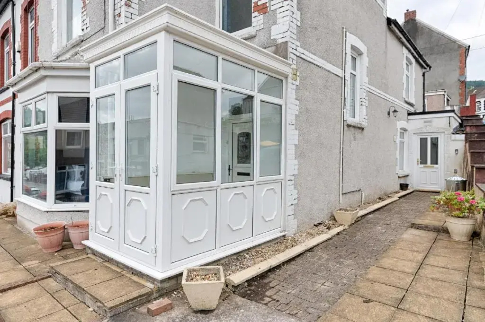 Make this your base TV in every bedroom