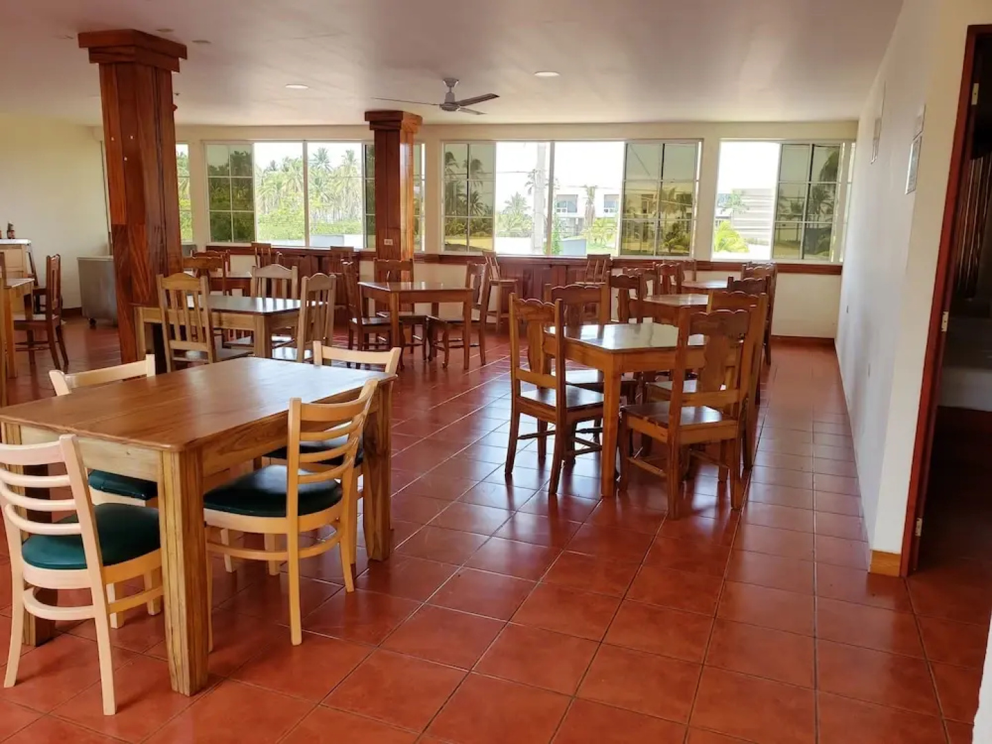 Hotel Real Costa Inn
