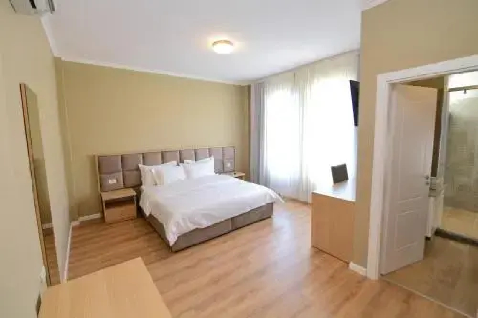 Santo Hotel