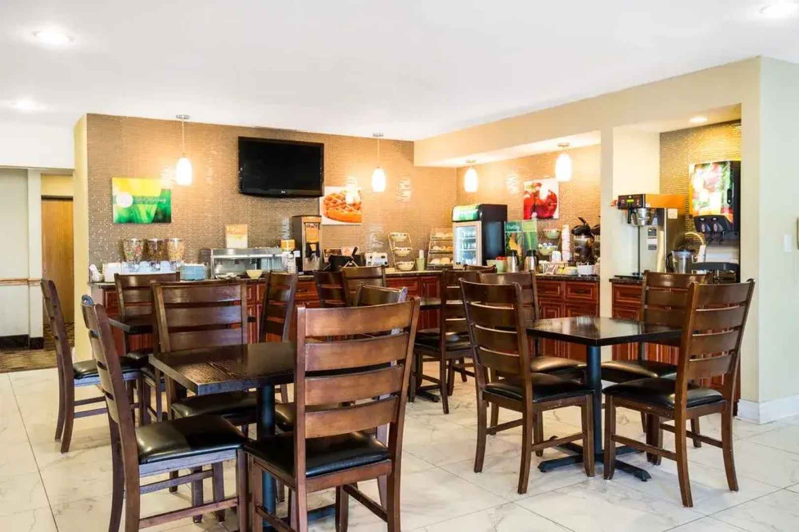 Americas Best Value Inn Monee / Chicago Area