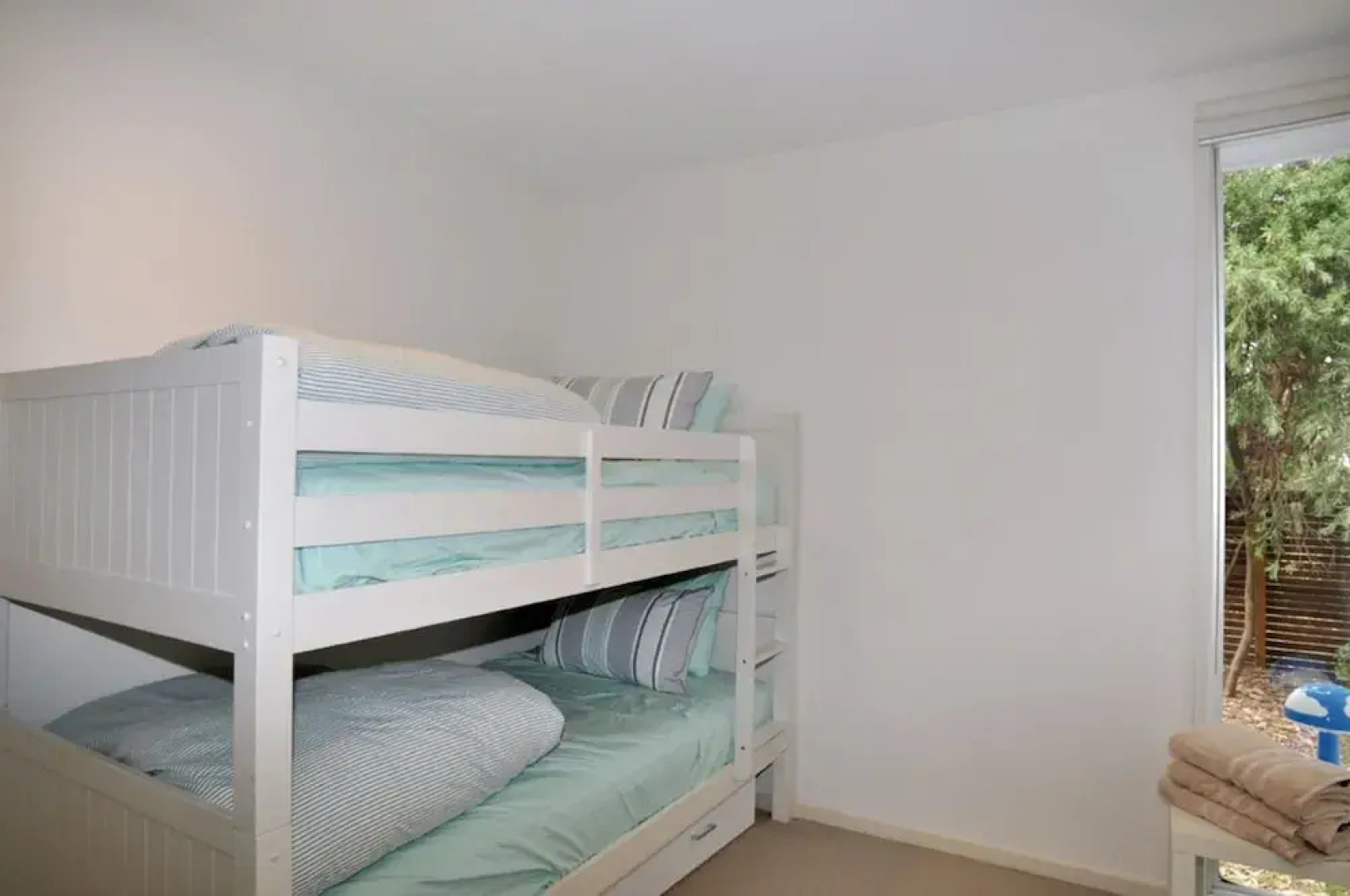 La Mer – Centrally Located – Free Wifi