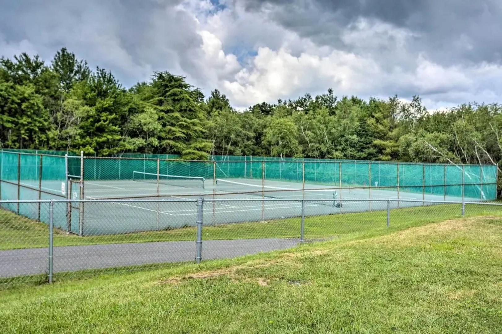 Serene Long Pond Home w/ Game Room & Beach Access!