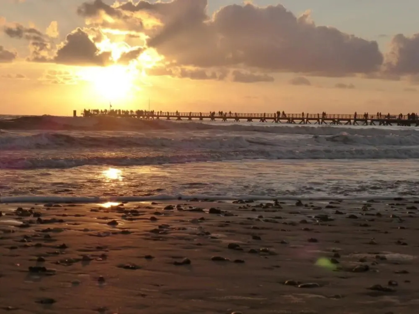 Bungalow With 2 Bedrooms in Saint-jean-de-monts, With Pool Access, Fur