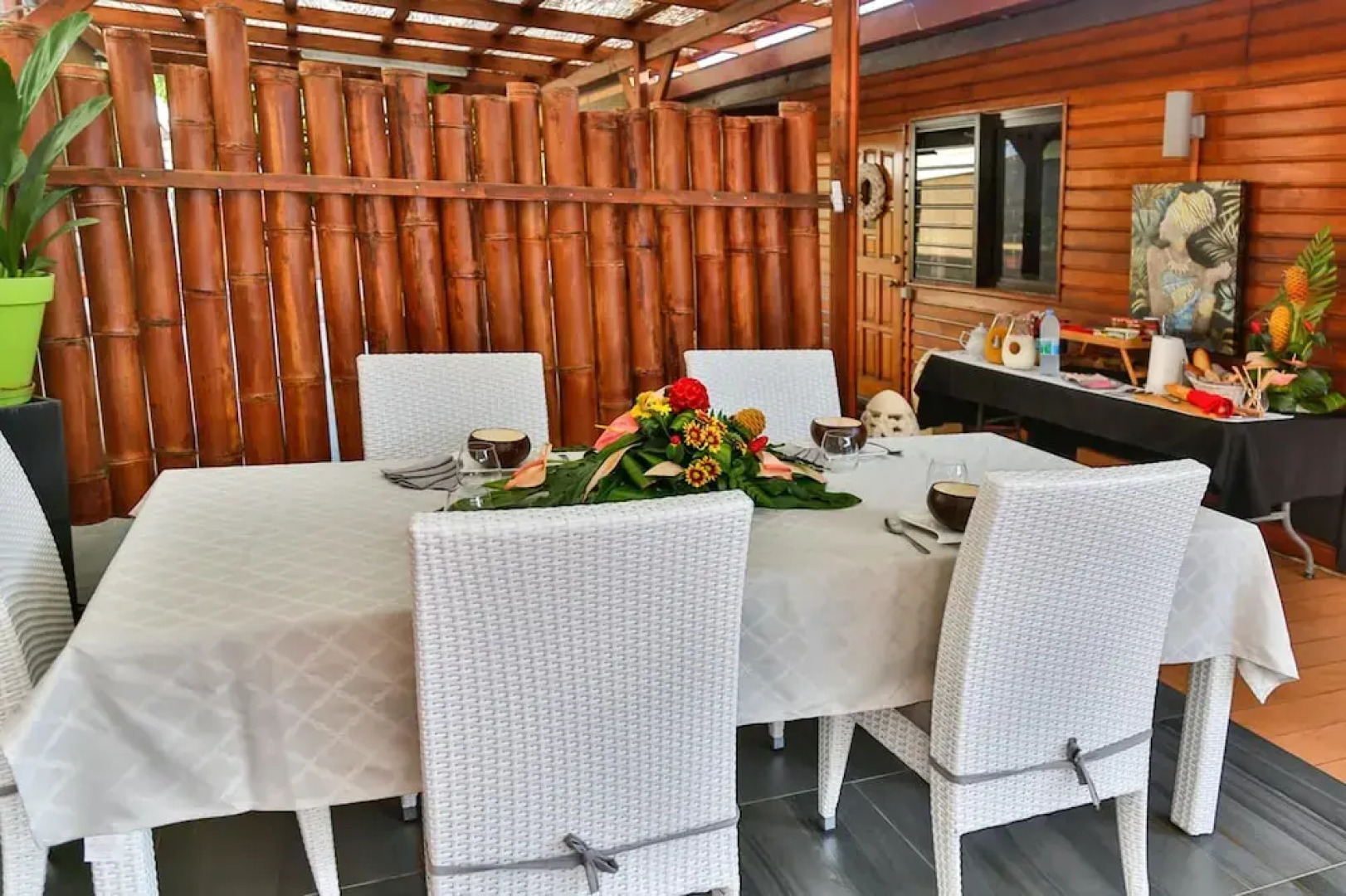 House With 2 Bedrooms in Puna'auia, With Enclosed Garden and Wifi