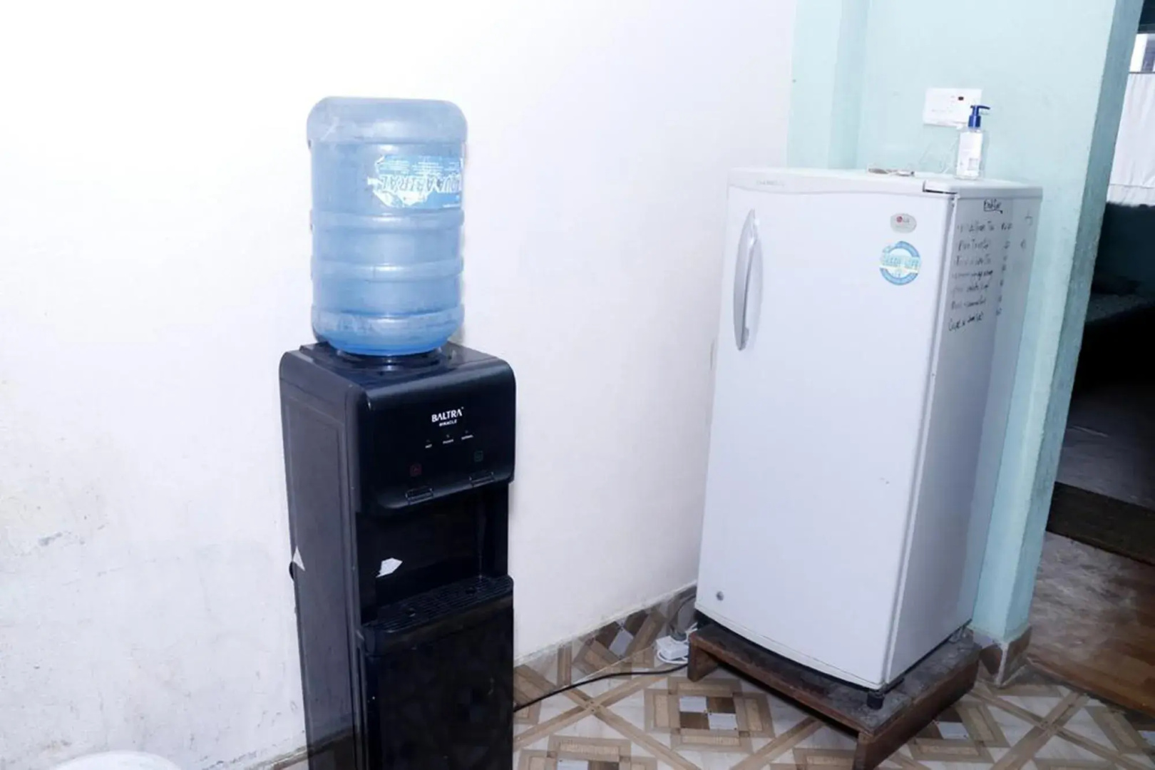Sara's Backpackers Hotel