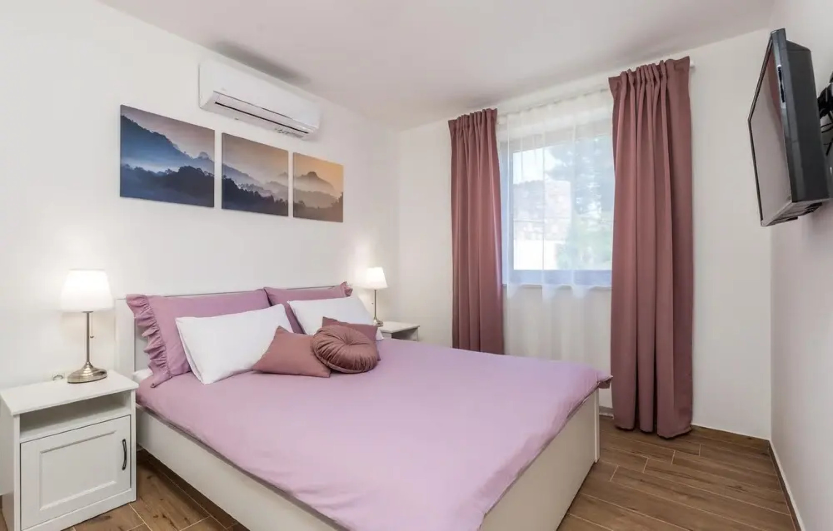 Beautiful Home in Mucici With 3 Bedrooms, Wifi and Outdoor Swimming Pool