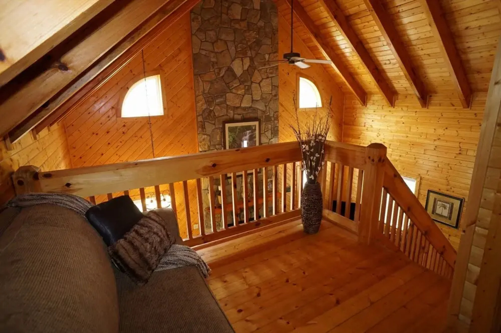 Oasis Cabin at Blairsville 2 Bedrooms 2 Bathrooms Cabin