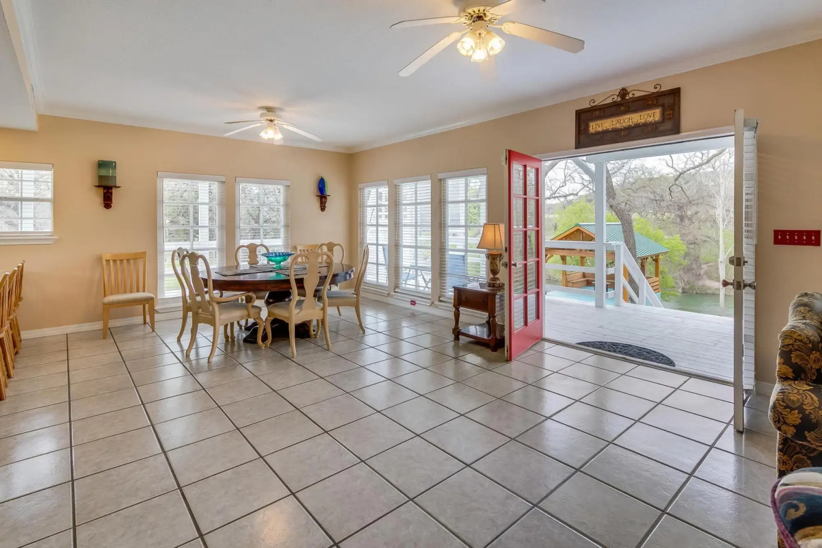 Players Place PRD 2462