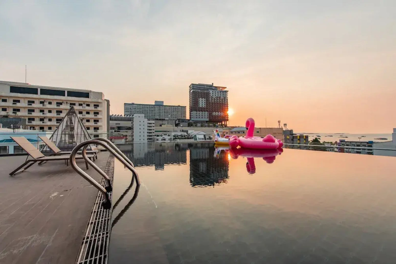 blackwoods Hotel Pattaya