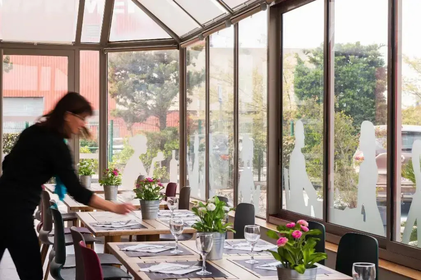 The Originals City, Hôtel Marseille Aéroport