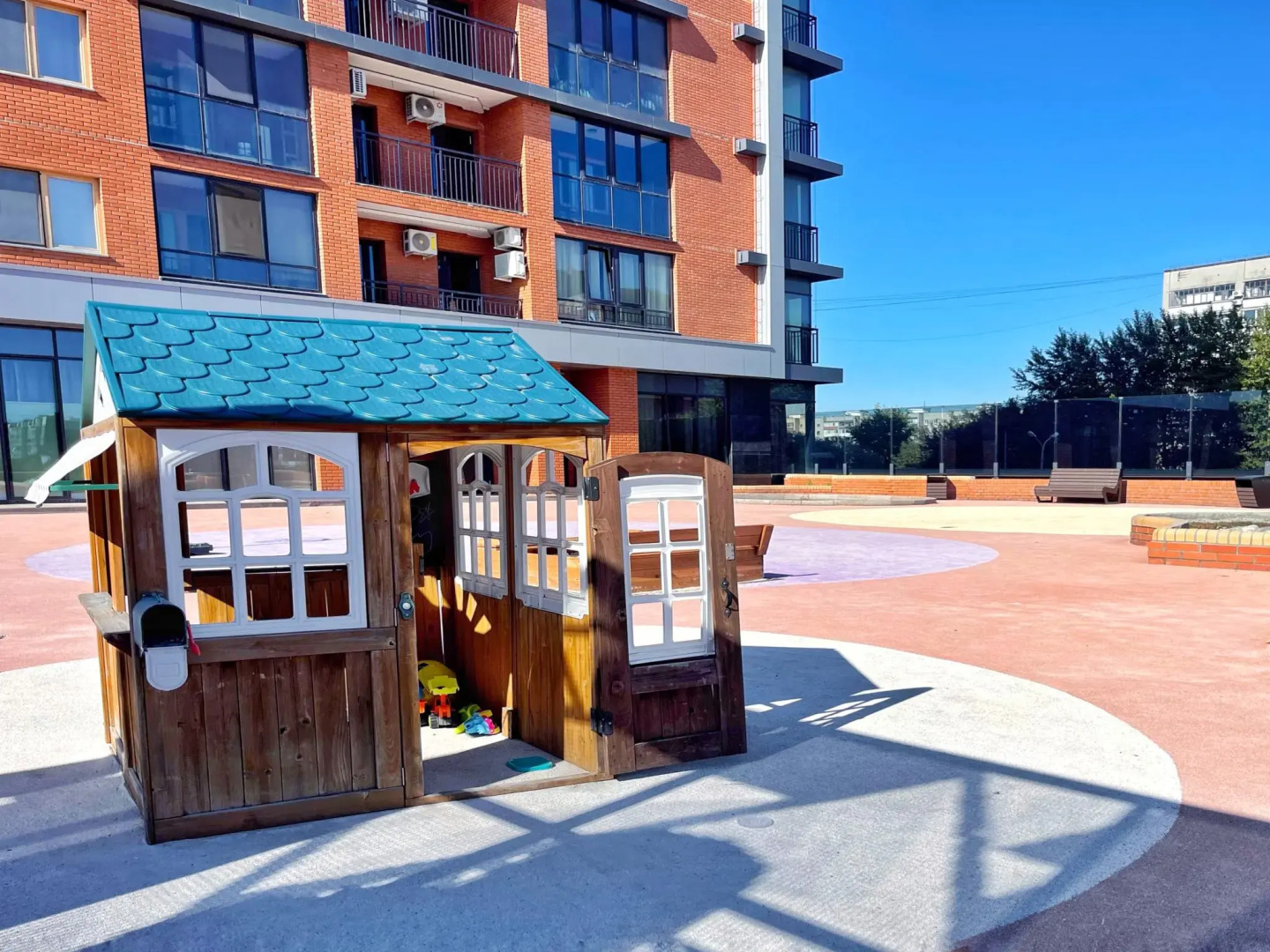 CrystalRentals (КристалРенталс) на улице 50 лет Октября