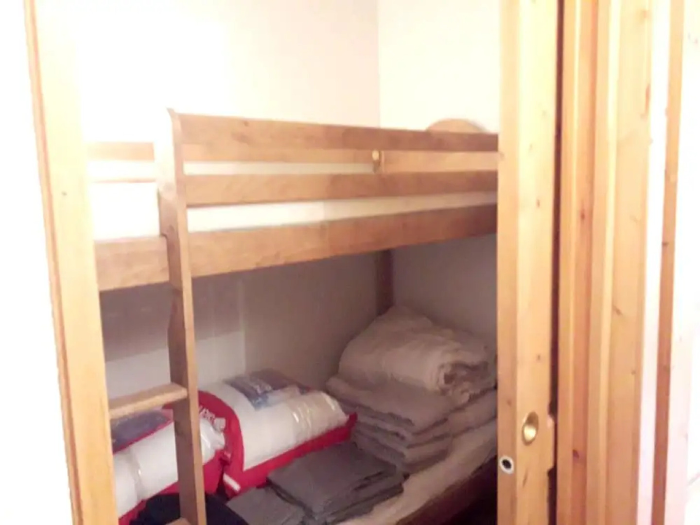 Studio in Vars, With Wonderful Mountain View and Furnished Balcony