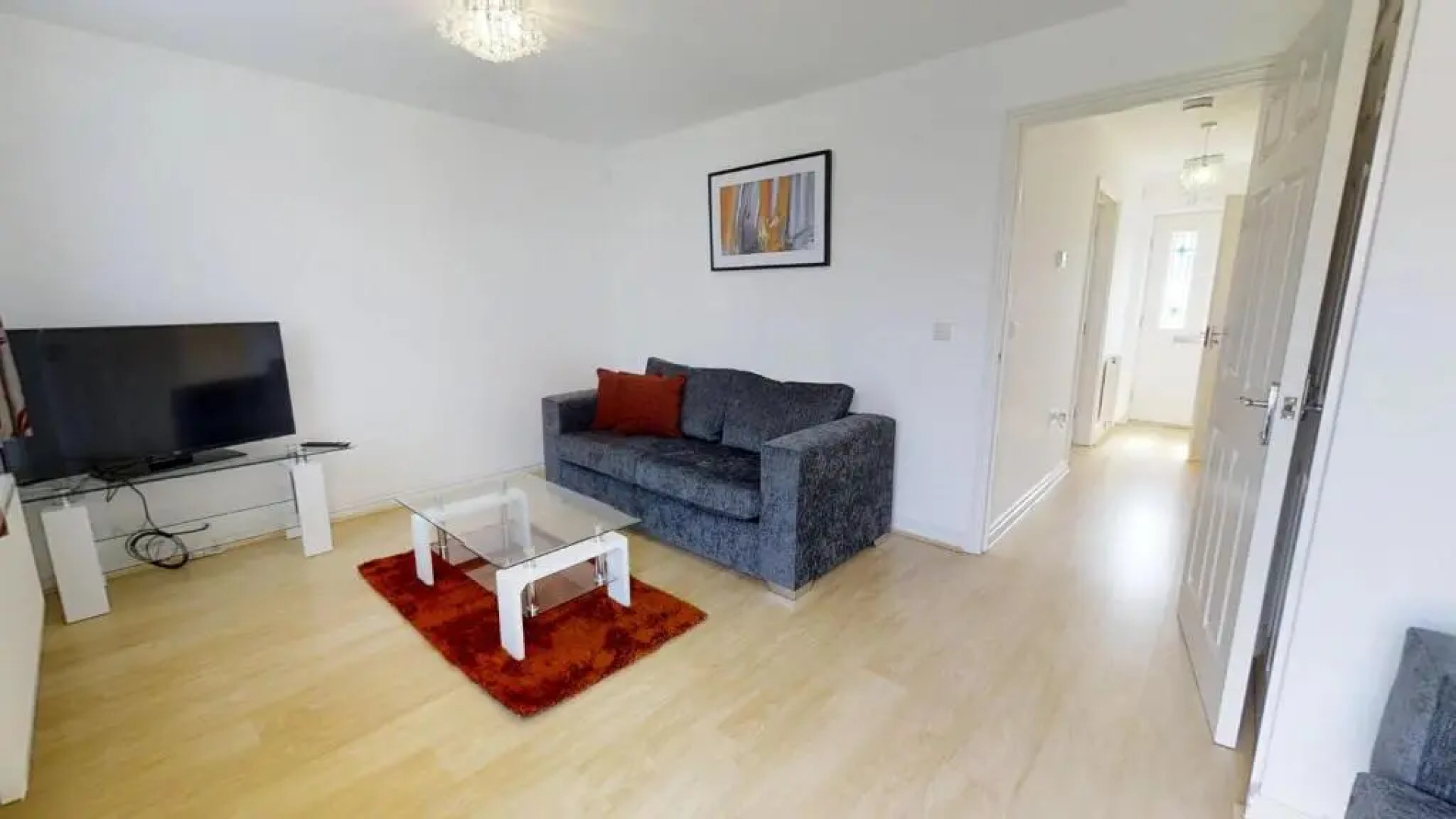 StayZo Cole Green Lane Accommodation- FREE Parking