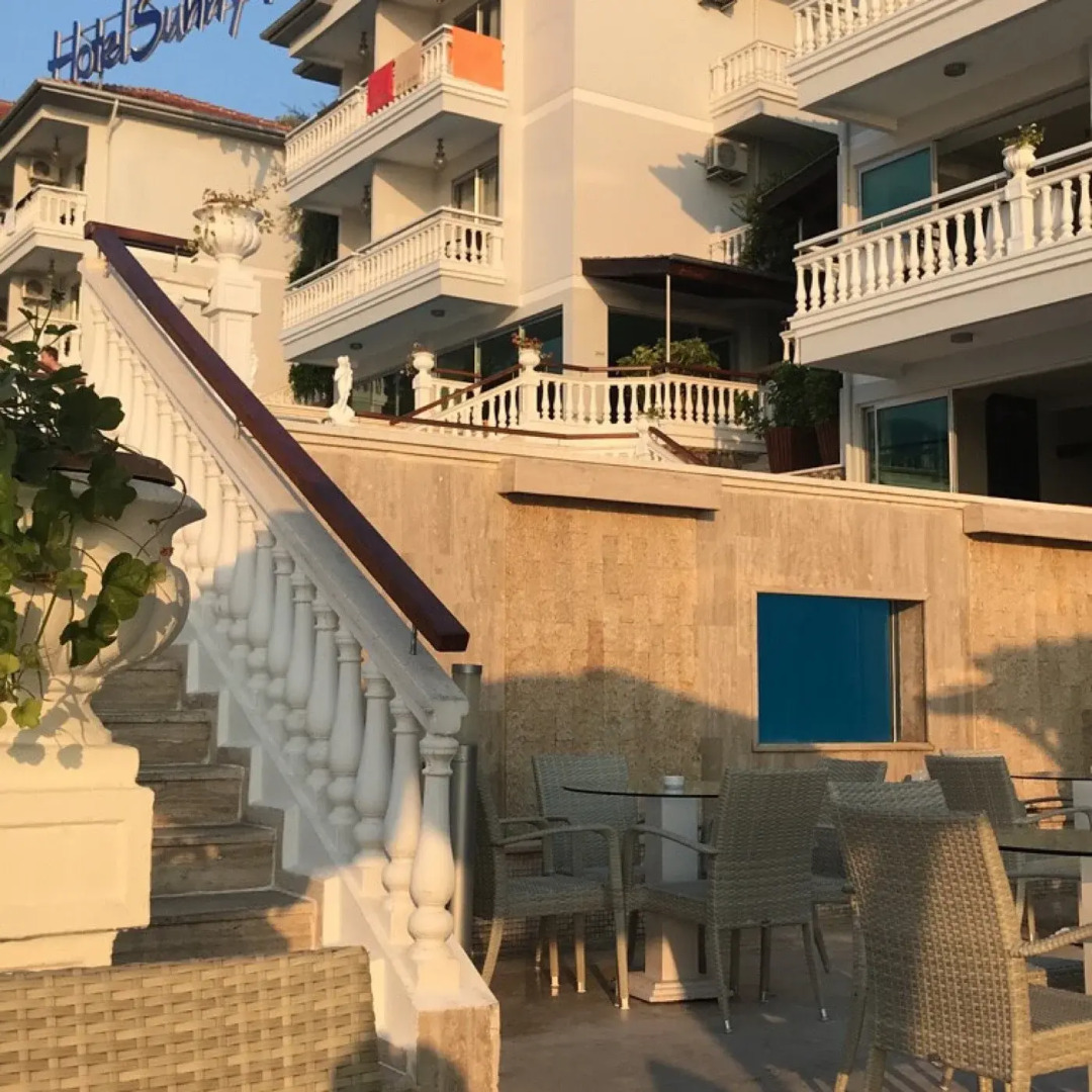 Sunny Hill Alya Hotel