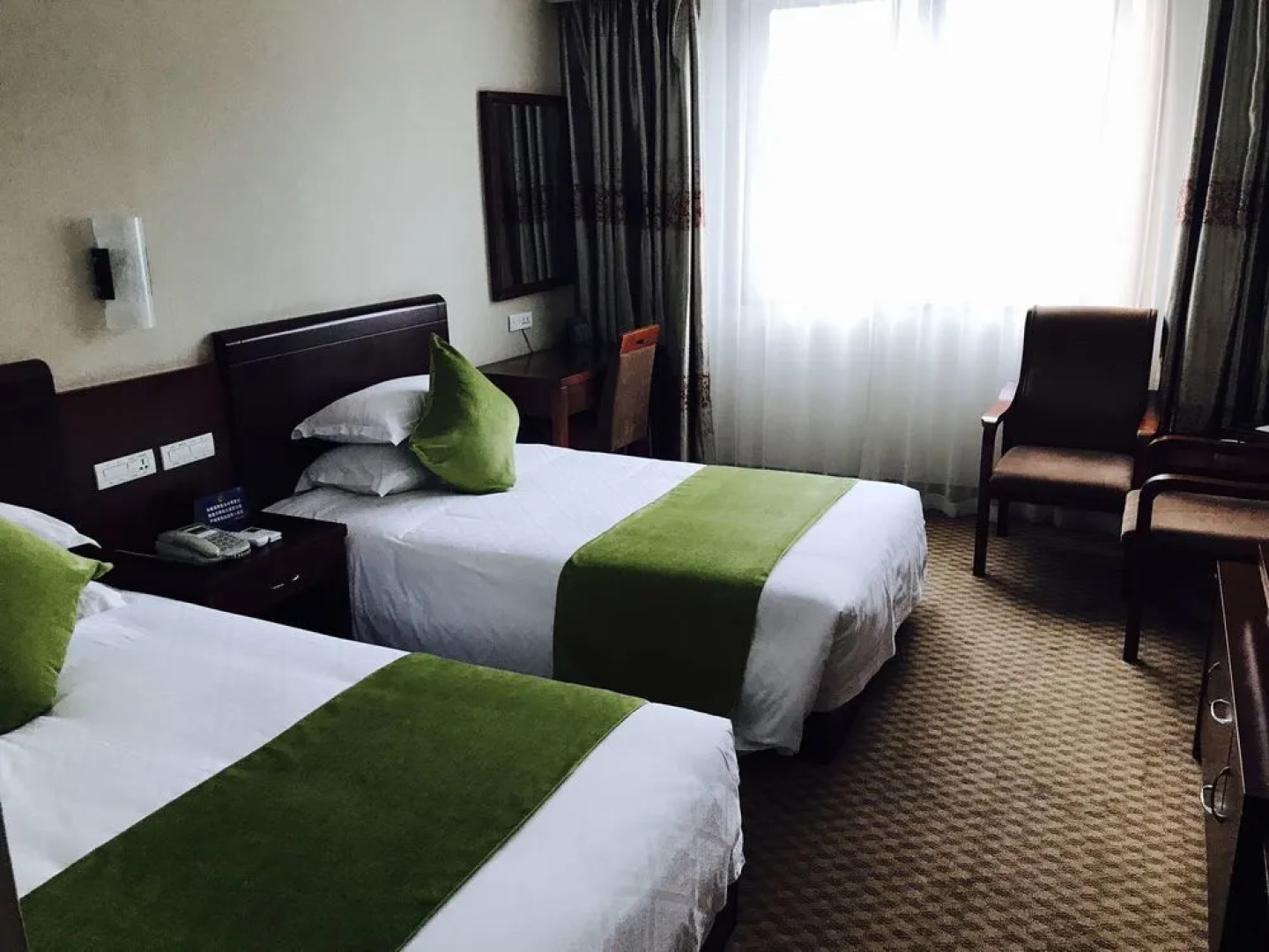 Hangzhou Qiandaohu Waigaoqiao Hotel