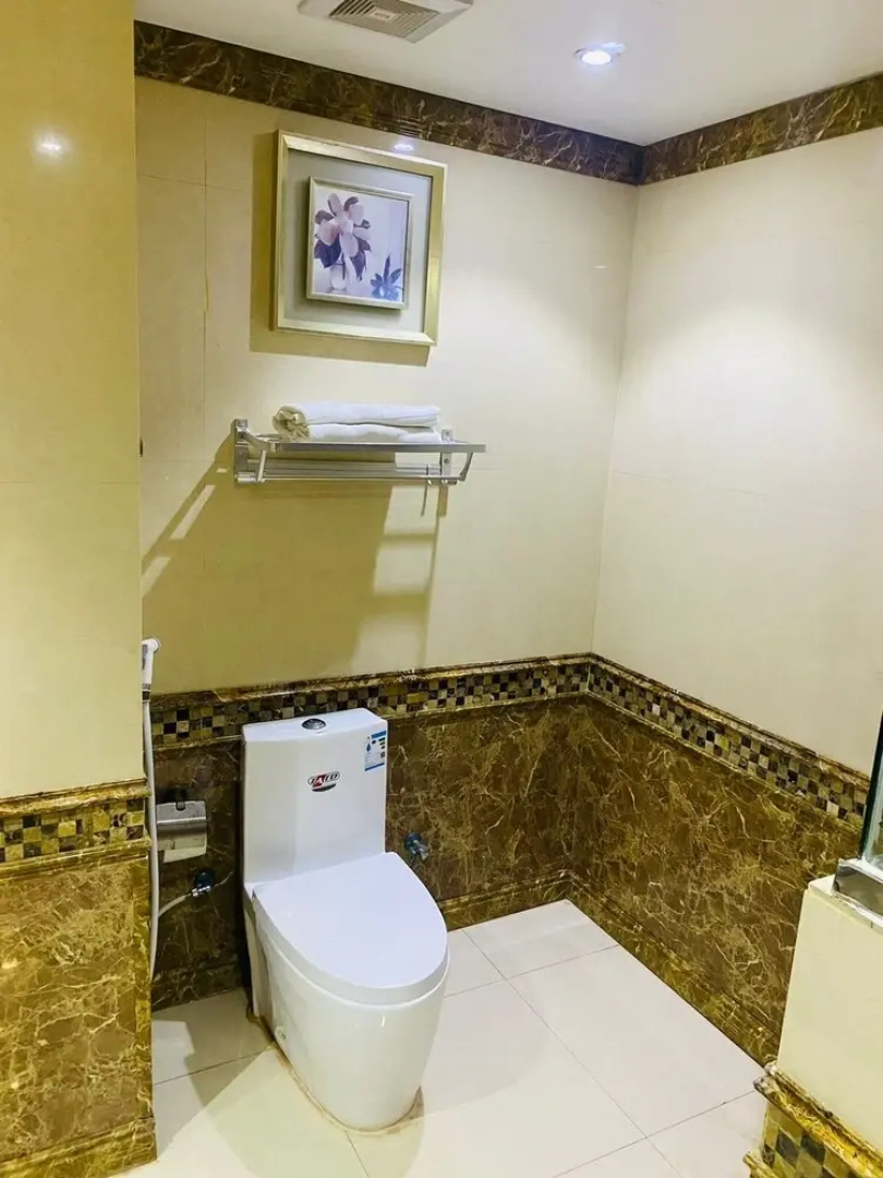 Sanam Hotel Suites