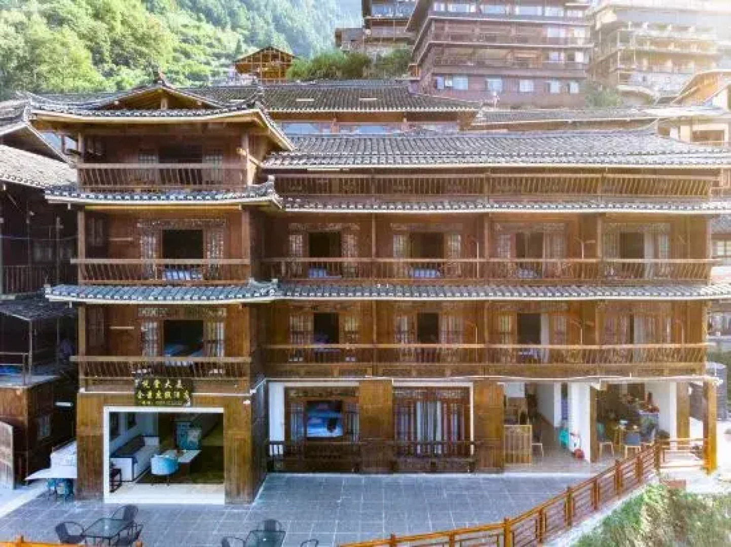 Damei Jinxiu Panorama Holiday Inn