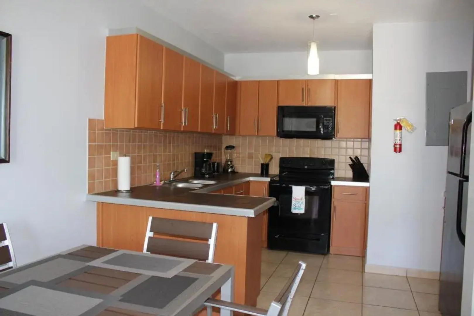 Ocean Terrace 202 - a block from Sandy Beach