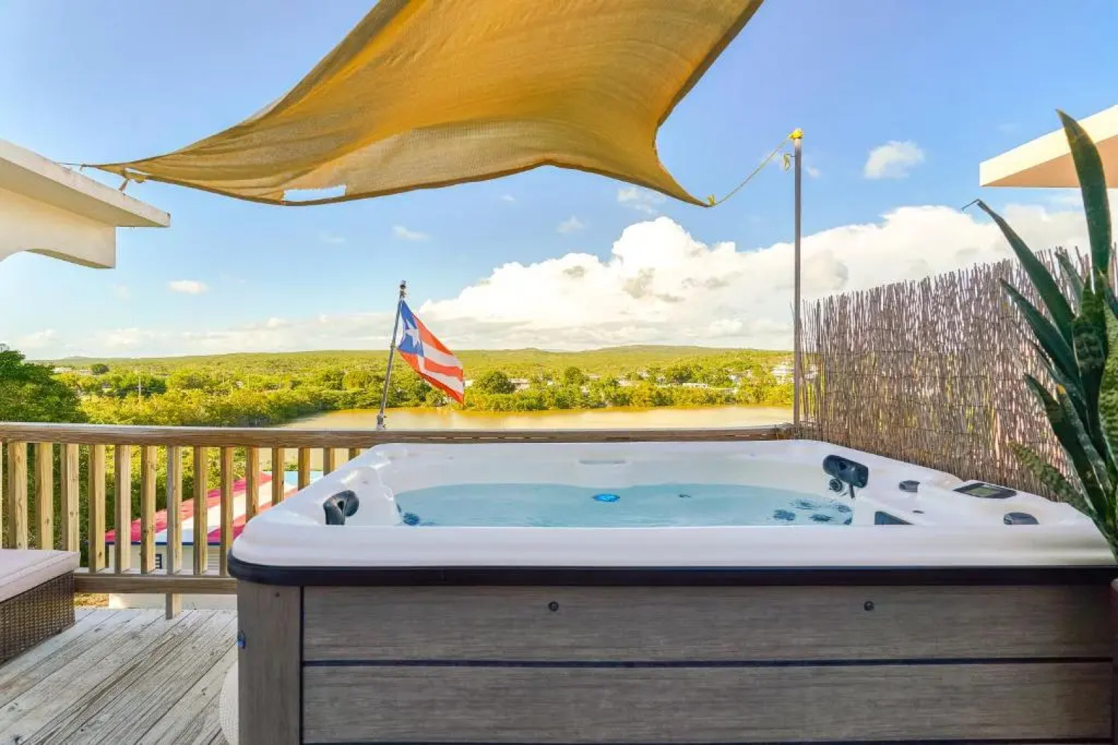 Palmeras Beach Apartments