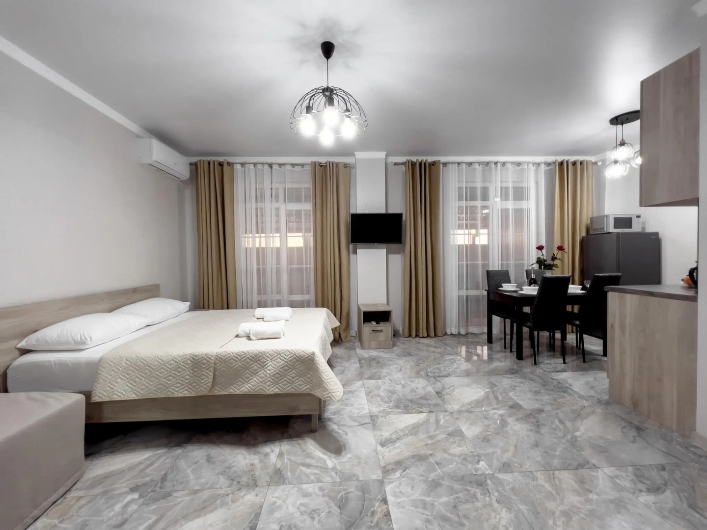 Апартаменты на улице Эпроновской 2А/3