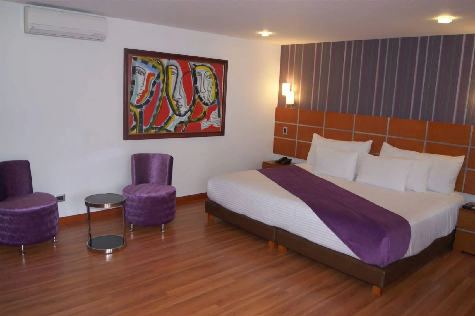Top Deck Hotel