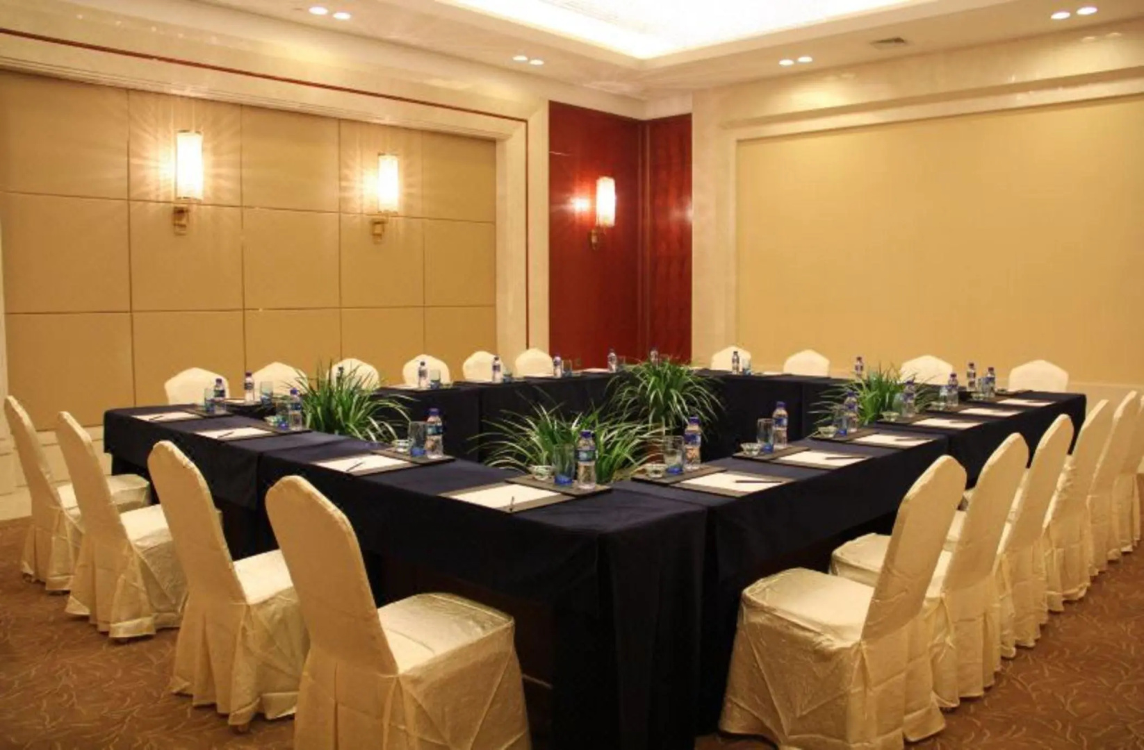 Howard Johnson Minmetals Plaza Yingkou