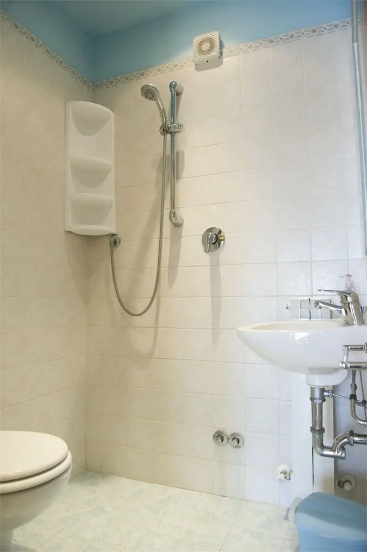 Villa Trasimeno with pool and lake view